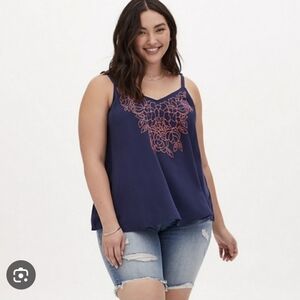 Torrid Sz 1 Navy Blue Floral Embroidered Women's Top